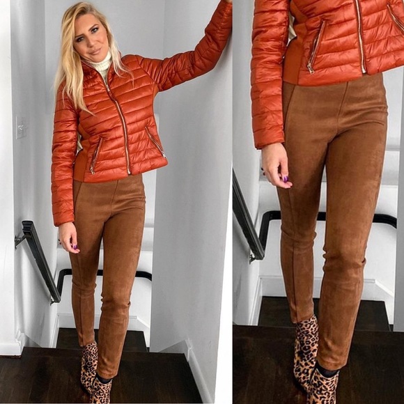 🐆 WILD DIVA LEOPARD PRINT BLACK TAN ANKLE BOOTIES! - Picture 10 of 12